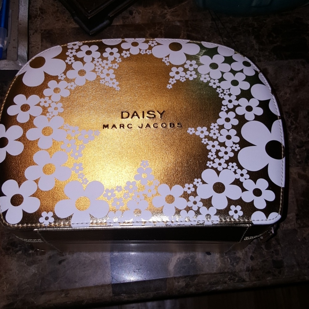 Make up case